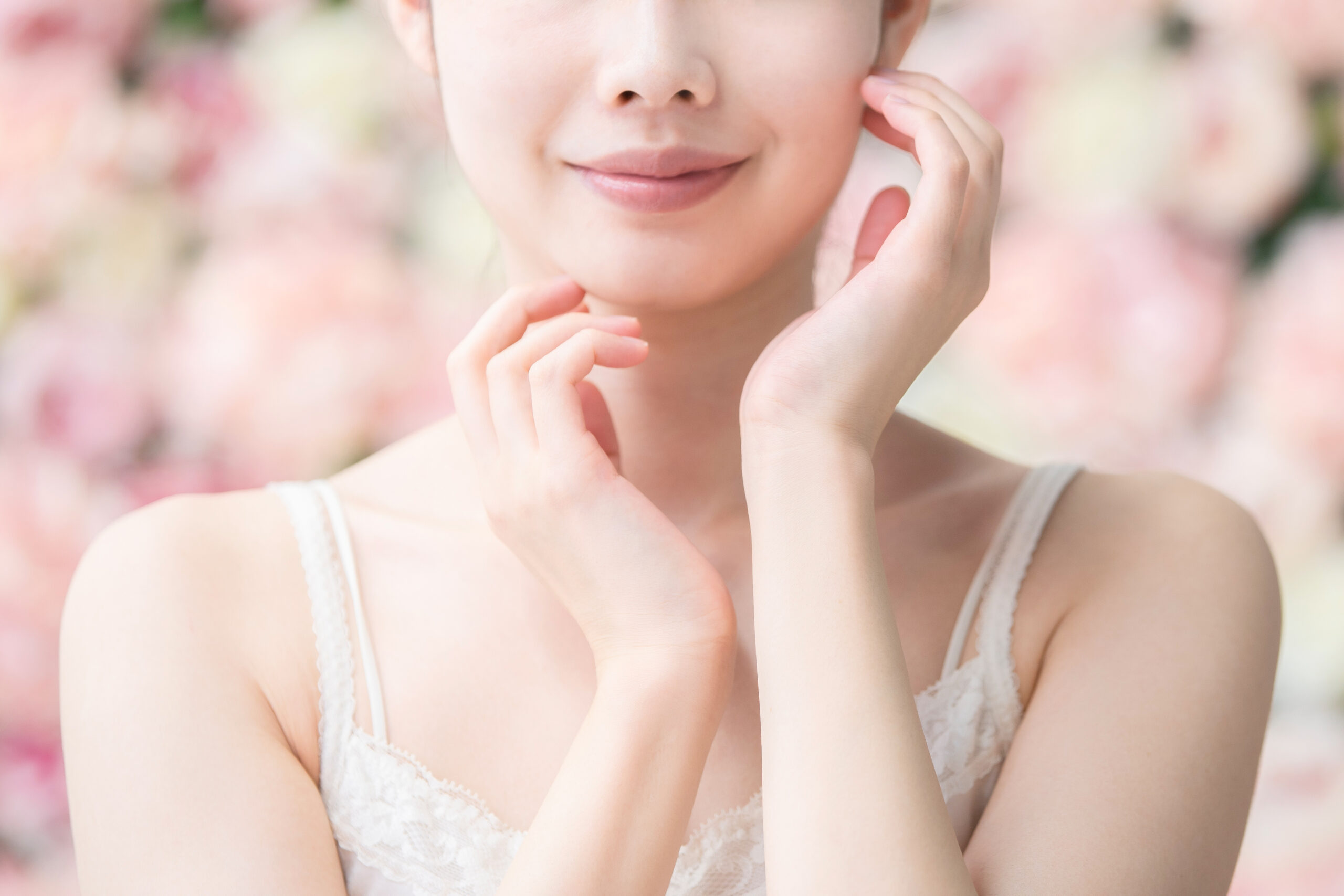 スキンケア・女性・フラワー背景