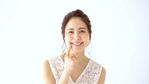 マリオネットラインの消し方｜自宅ケアとクリニック治療の選び方